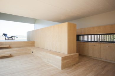 Holzküche mit Fenstern - Holzbau - Holzhaus - Holzsystembau - PM Mangold