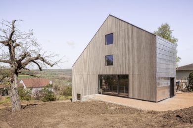 Holzhaus mit Gartenboden - Holzbau - Holzhaus - Holzsystembau - PM Mangold