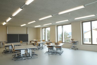 Klassenzimmer aus Holz - Holzbau - Holzhaus - Holzsystembau - PM Mangold