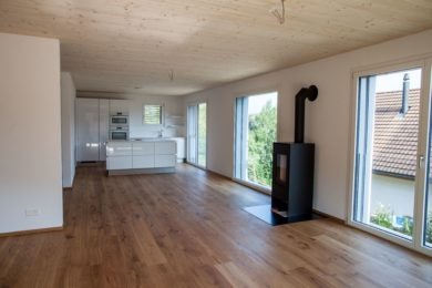 Holzküche mit Kamin - Holzbau - Holzhaus - Holzsystembau - PM Mangold