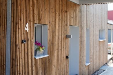 Hausblock aus Naturholz - Holzbau - Holzhaus - Holzsystembau - PM Mangold